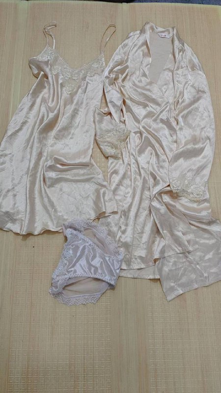 Photo gallery from 20240408, image 12