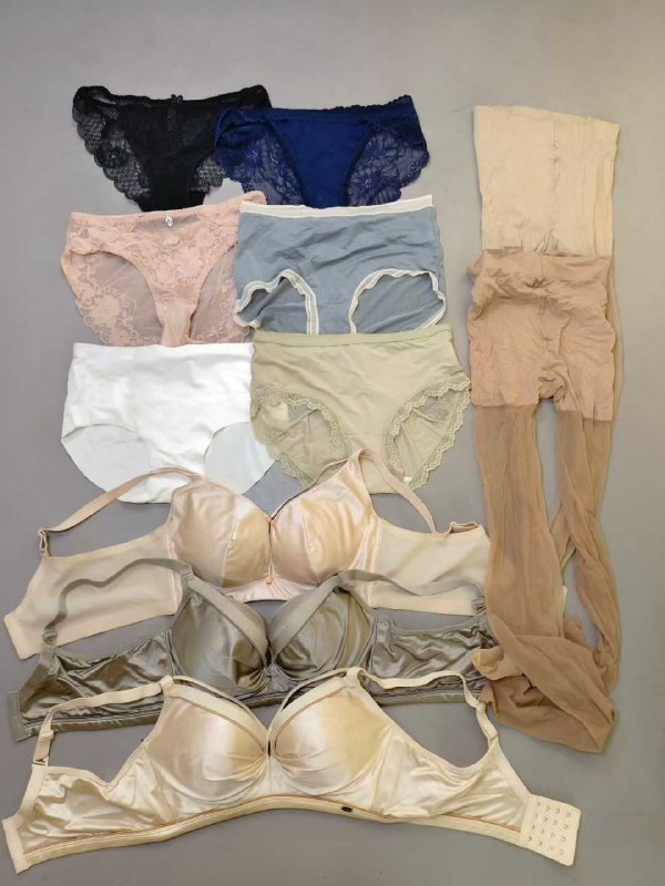 Photo gallery from 20251218, image 9