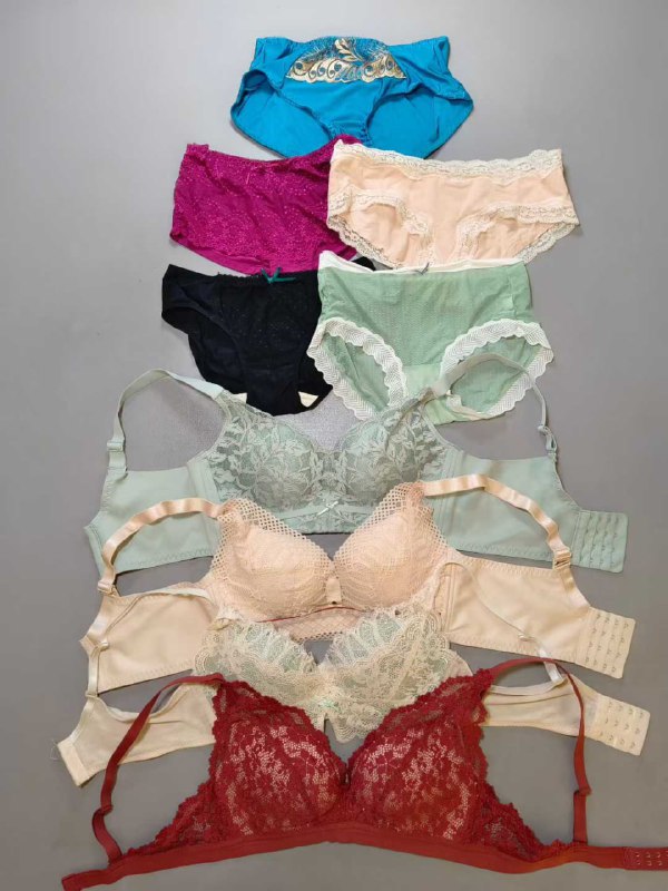 Photo gallery from 20251028, image 9