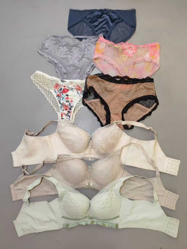 Photo gallery from 20251206, image 6